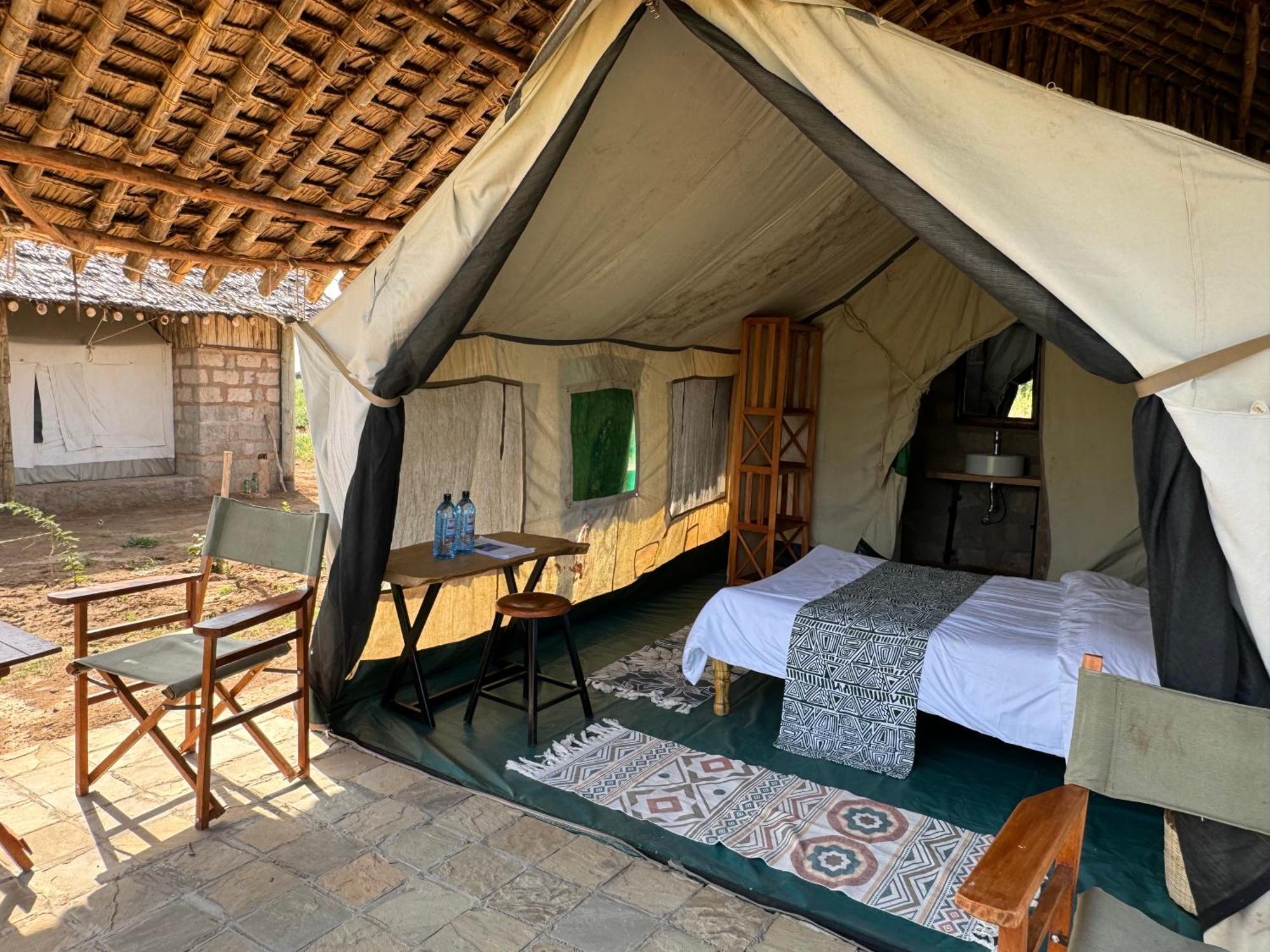 Amboseli Discovery Camp Extérieur photo